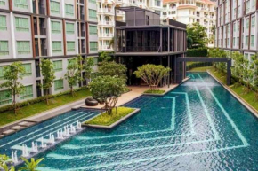 Beautiful top floor corner studio in Phuket center